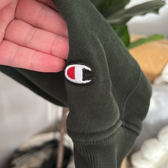 Champion // Green & Gold Sweatshirt - Picture 3 of 5